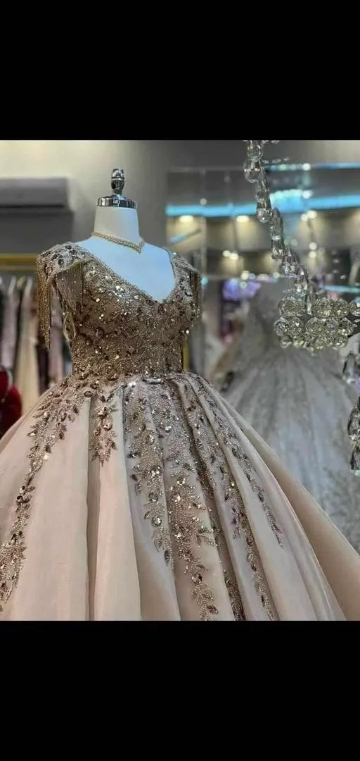 أخرى — فستان محضر ،بني غامق..40/44