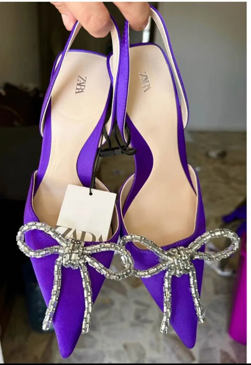 زارا — حذاء موف